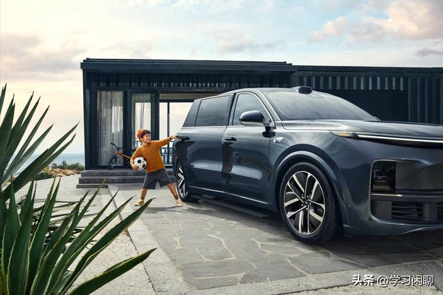 用戶(hù)一家人都愛(ài)的車(chē)，理想汽車(chē)銷(xiāo)量遙遙領(lǐng)先