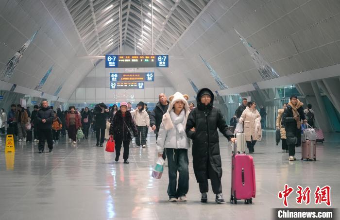 銀川客運(yùn)段春節(jié)假期運(yùn)送旅客76.74萬(wàn)人次 增幅4.9%