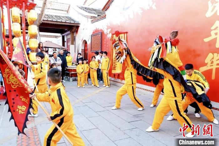 （新春走基層）福建龍海：花式非遺鬧新春 解鎖別樣年味密碼