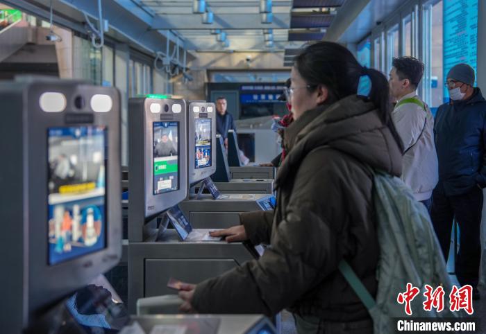 銀川客運(yùn)段春節(jié)假期運(yùn)送旅客76.74萬(wàn)人次 增幅4.9%