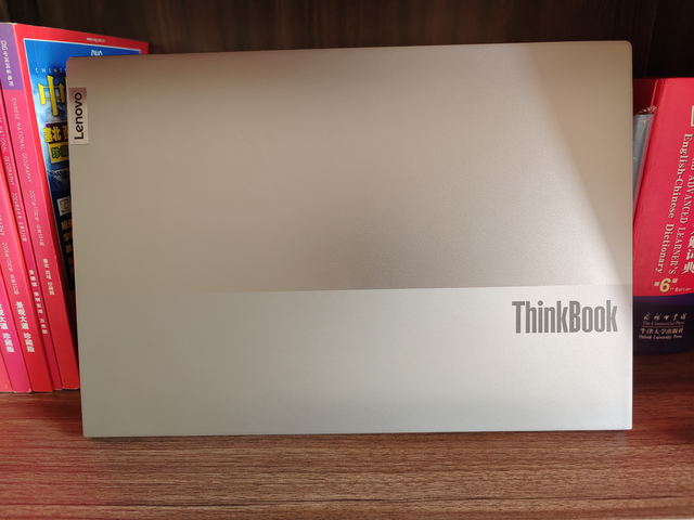 體驗(yàn)Thinkbook 15p視覺系創(chuàng)造本：奔跑吧，活力新青年