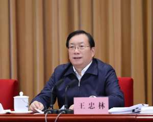 湖北省加快建成中部地區(qū)崛起重要戰(zhàn)略支點推進大會舉行 王忠林講話 李殿勛主持