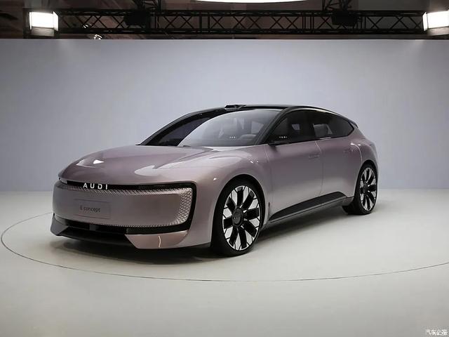 2.0T溜背A5L領(lǐng)銜，三廂版大A6子緊隨其后，奧迪今年放什么大招？