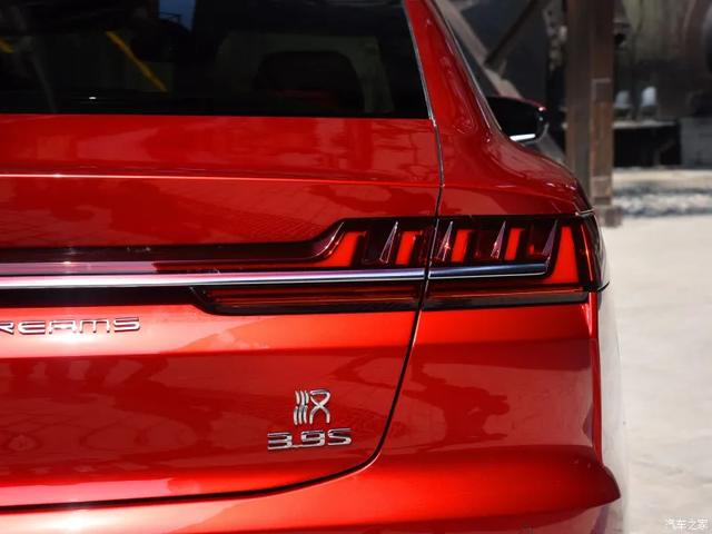車長近5米！破百不到4秒！這臺剛上市的比亞迪漢實(shí)在厲害
