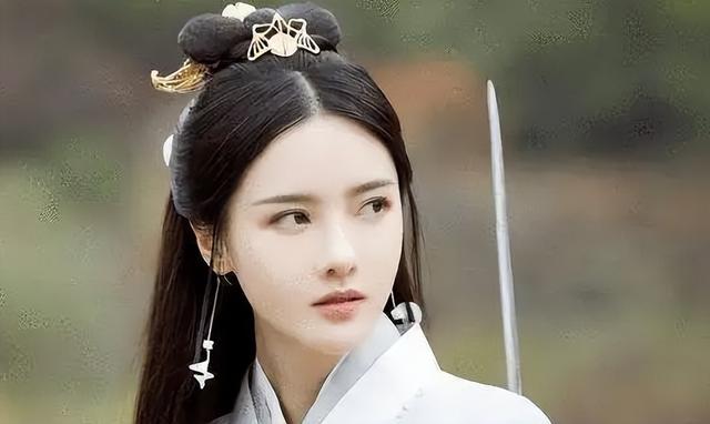 《雪中》10大美女：裴南葦讓世子扶墻而出，結(jié)局徐鳳年不輸韋小寶