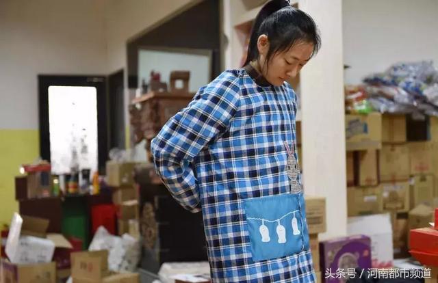 為救弟弟，河大美女放棄高薪，扛貨打雜，連男友都棄她而去……