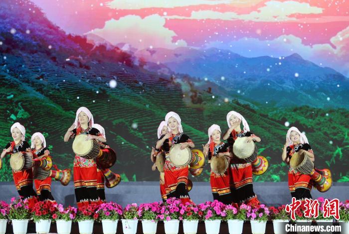 云南民族團結之花綻放中緬邊境芒市