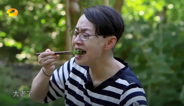 “聚餐不得用四季豆”，網(wǎng)友吵翻了