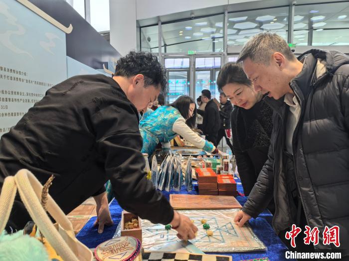 青海格爾木文旅赴溫州開(kāi)啟首場(chǎng)推介