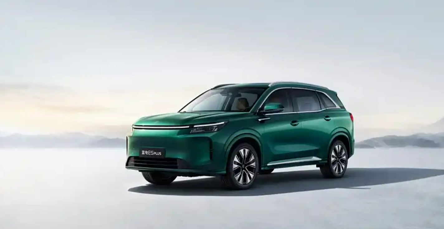 買插混車要選長續(xù)航的，藍(lán)電E5 PLUS新車165km續(xù)航+實用配置一應(yīng)俱全